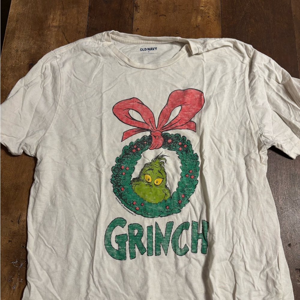 Old Navy Cream T-Shirt